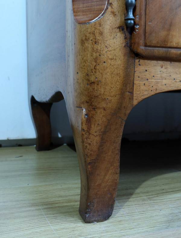 Biblioteca di proprietà di due corpi in ciliegio – Fine XVIII secolo