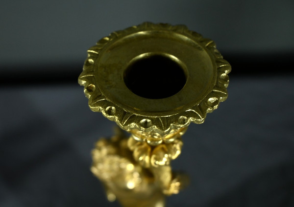 Coppia di candelieri in bronzo dorato - Metà del XIX secolo