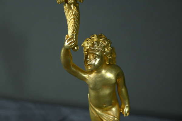 Coppia di candelieri in bronzo dorato - Metà del XIX secolo