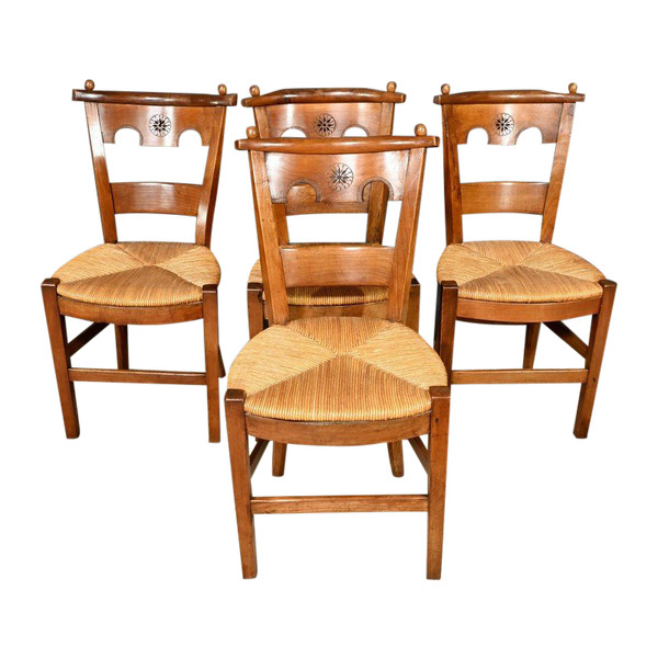 Suite von 4 Stühlen aus Kirschbaumholz, Epoche Directoire - Anfang XIX.