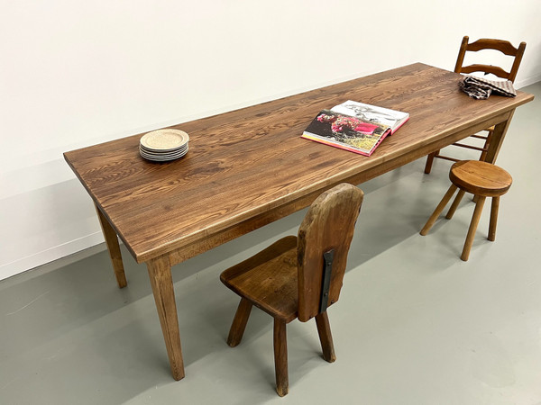 Farmhouse table with beech and solid ash spindle legs
