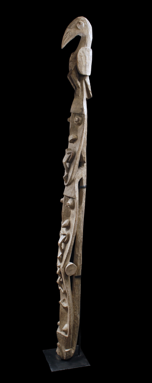 Totem rituel, poteau de case, art tribal, art océanien, sculpture, Papouasie Nouvelle Guinée