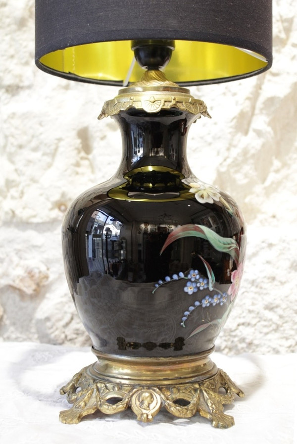 Table lamp, vase with black background and polychrome flowers late 19th century