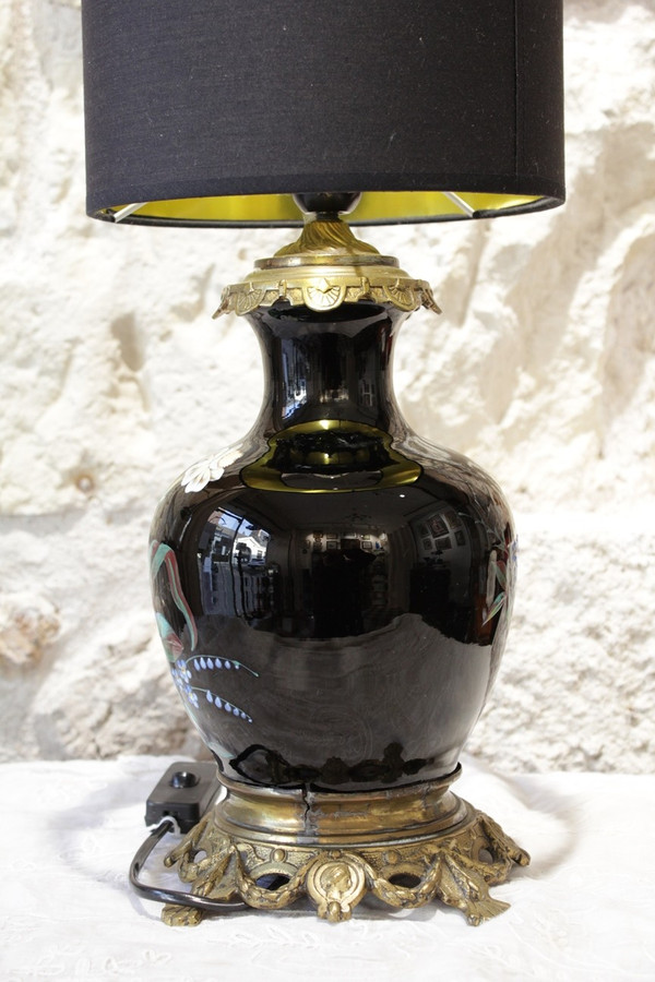 Table lamp, vase with black background and polychrome flowers late 19th century