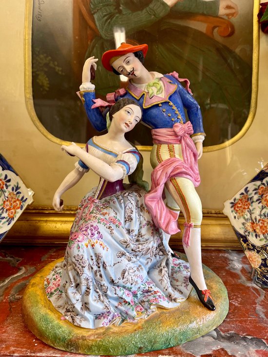 PARIS, MANUFACTURE de JEAN-BAPTISTE GILLE dit GILLE JEUNE (1837-1868). Beau Groupe de danseurs en biscuit polychrome XIXème siècle.