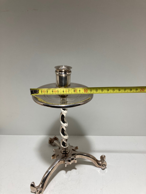 Candleholder