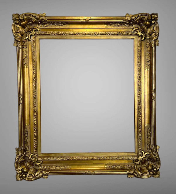 ANCIENT 19th CENTURY FRAME IN WOOD AND GILDED STUC SCULPTTED FOR PAINTING 56 CM X 46.5 CM
