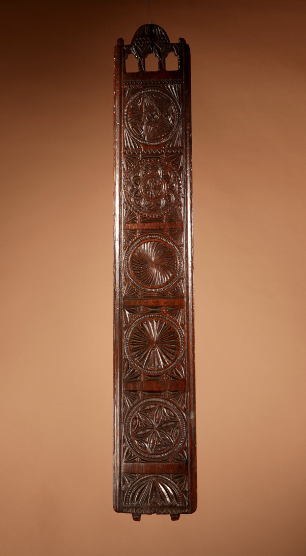 A very finely carved Dutch oak mangle board. Circa 1800.