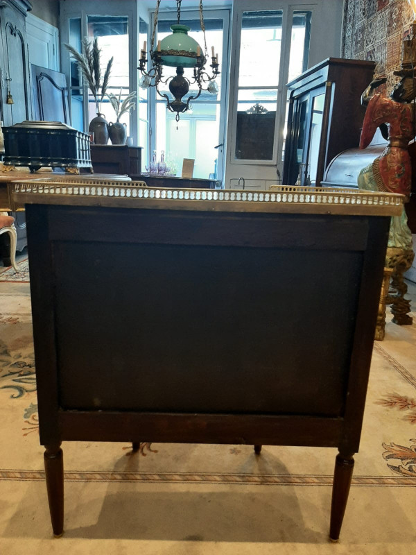 Kleiner Salontisch, genannt Chiffonnière - Mahagoni Louis XVI - XVIII Jahrhundert