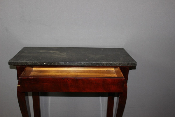 Kleine Konsole aus der Restaurationszeit Mahagoni XIX