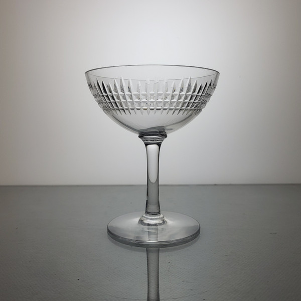 30-piece glass set in Baccarat Nancy crystal