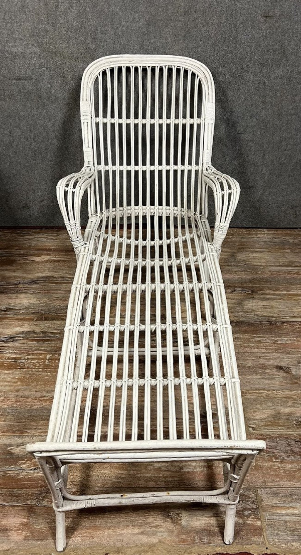 Vintage-Liegestuhl oder -Liege aus weiß lackiertem Rattan 1960er Jahre