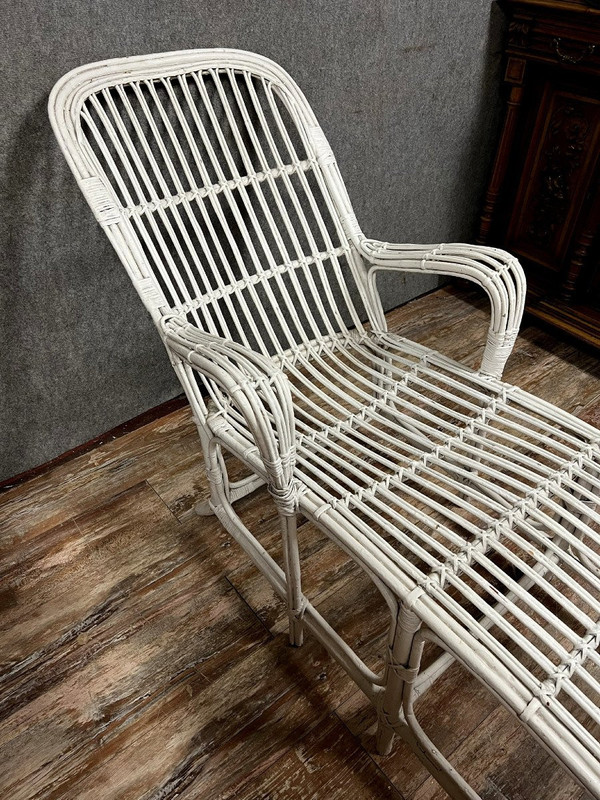 Vintage-Liegestuhl oder -Liege aus weiß lackiertem Rattan 1960er Jahre