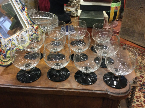 11 wine glasses from the '30s