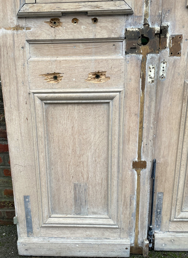 Paar Eingangstüren aus Eiche aus einem Bürgerhaus