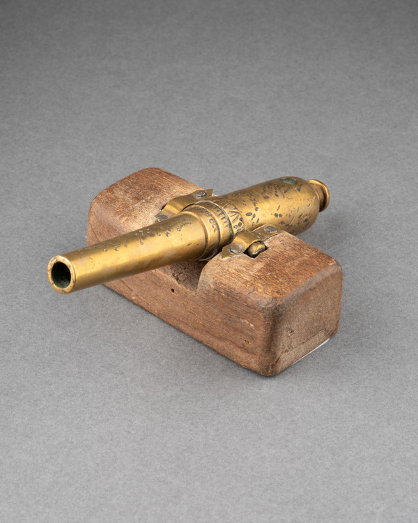 Riproduzione in bronzo di un cannone Vallière, XIX secolo