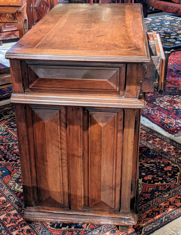 Piccola credenza provenzale