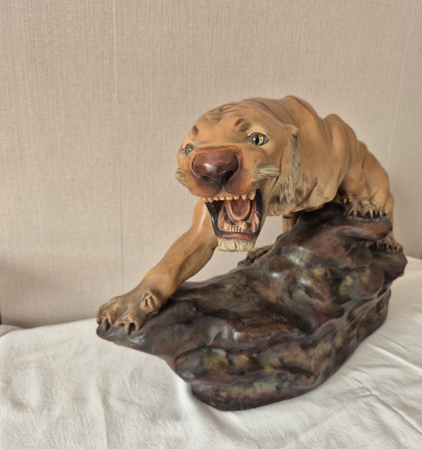 Brüllender Tiger aus mehrfarbigem Terrakotta von Thomas François CARTIER-um 1930