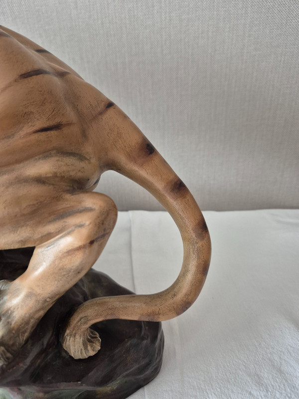 Brüllender Tiger aus mehrfarbigem Terrakotta von Thomas François CARTIER-um 1930