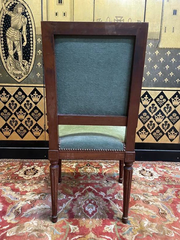 Suite de 6 chaises de style Louis XVI velours vert