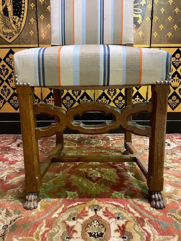 Set of 8 Renaissance style oak chairs