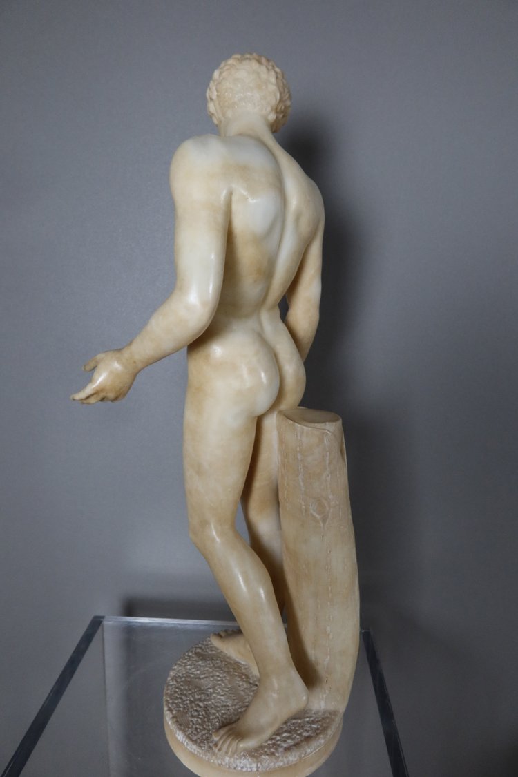 Sculpture en albâtre représentant Apollon XIXème