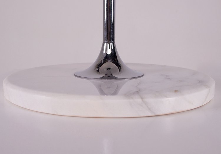 Lampe champignon base marbre par Frank Bentler.