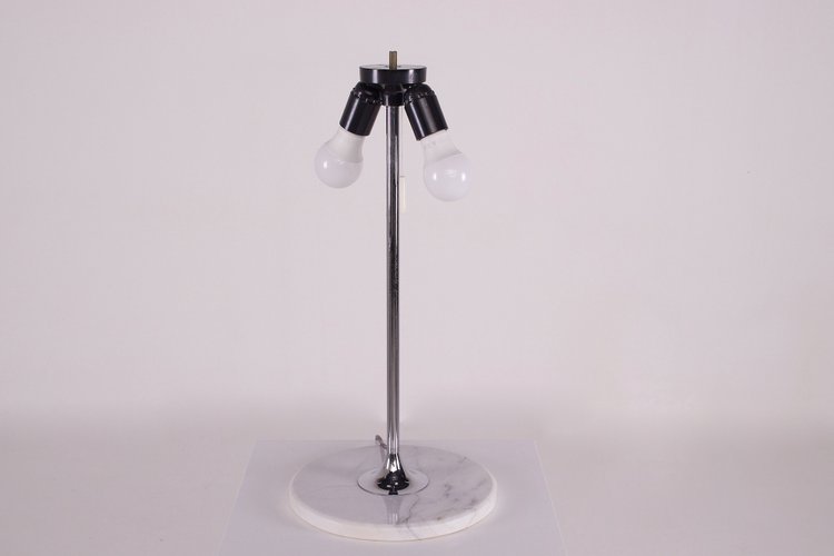 Lampe champignon base marbre par Frank Bentler.