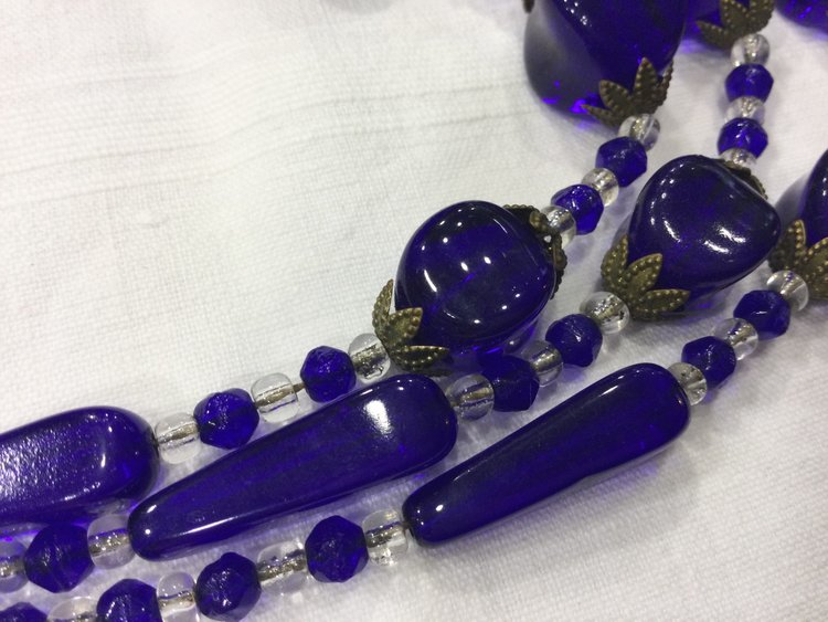 Collier en verre années 30