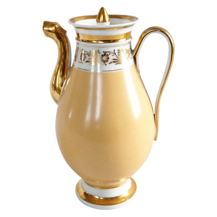 Large Empire coffee pot in mandarin and gold Paris porcelain, 19th century
