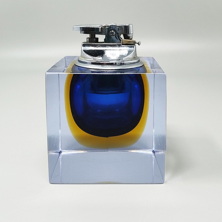 1960er Jahre Atemberaubendes blaues Tischfeuerzeug aus Murano-Sommerso-Glas von Flavio Poli für Seguso
