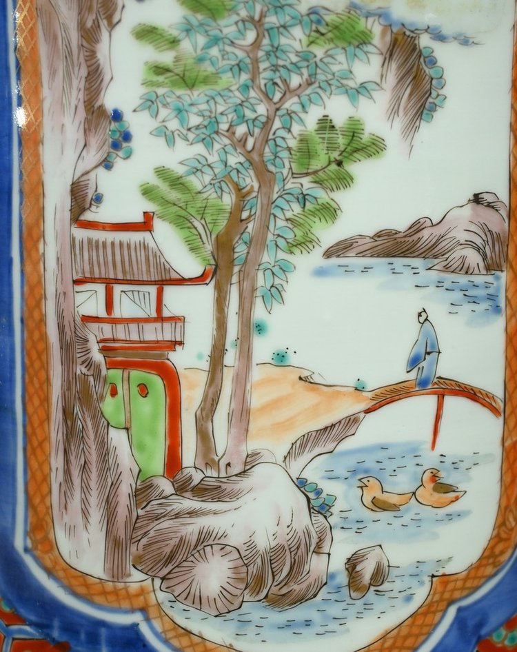Vaso in porcellana giapponese, periodo Meiji - Fine XIX secolo