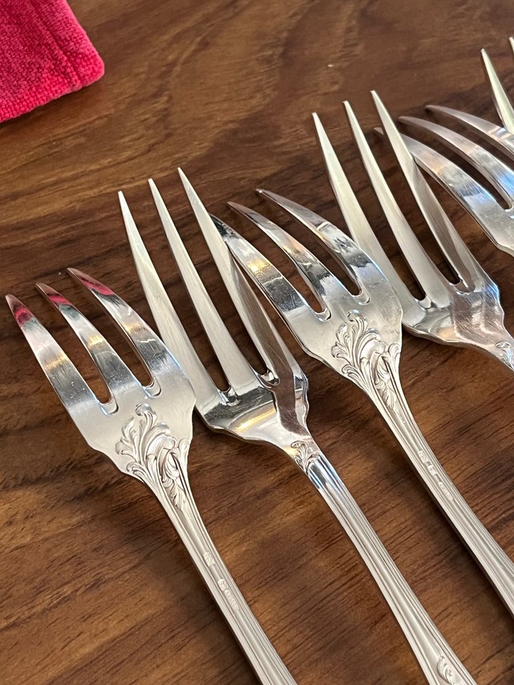 12 SFAM Bien aimé Rocaille fish cutlery sets
