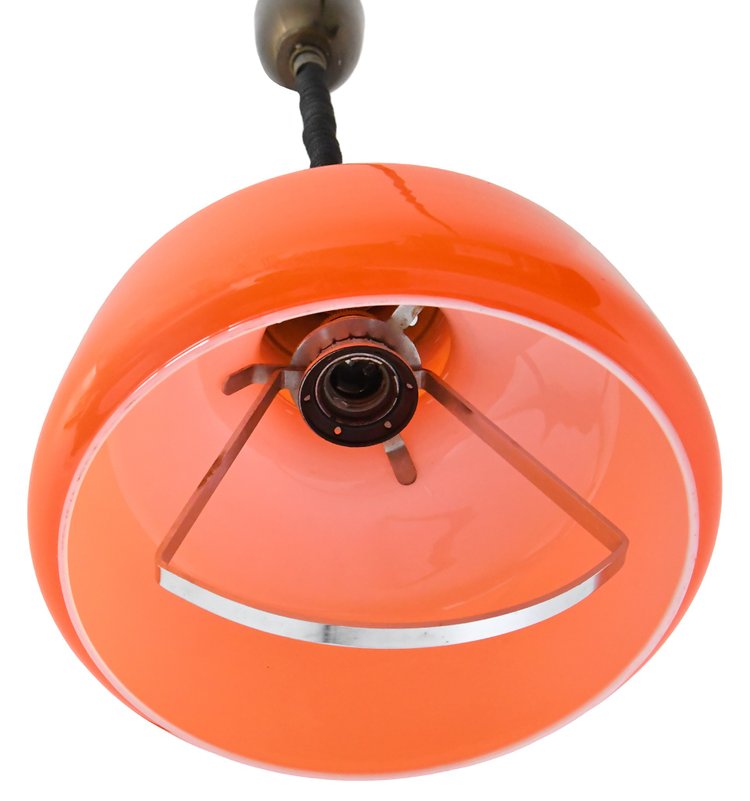 Suspension en opaline orange des années 1960