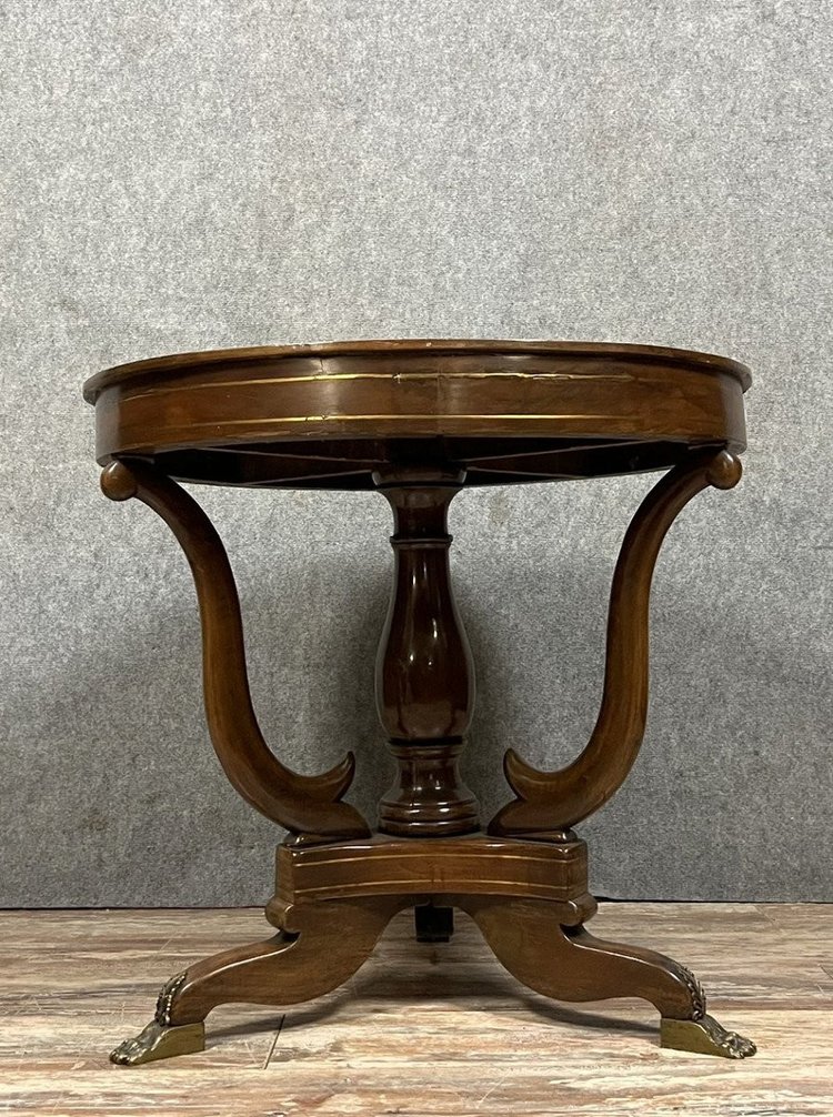 Table Lombarde époque Empire en acajou et filet de laiton vers 1820