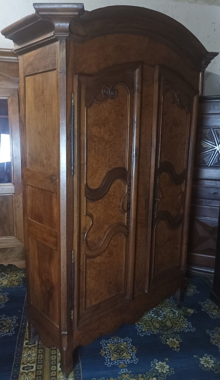 Transition period walnut cabinet