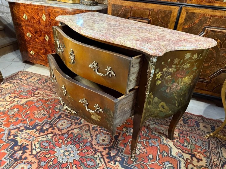 LOUIS XV CHINA LACQUER CHEST OF DRAWERS