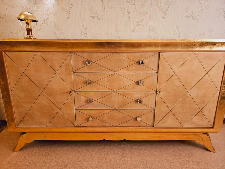 1940's Parchment And Gold Leaf Bedroom