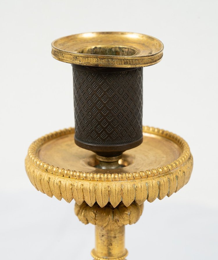 Pair De Bougeoirs Anciens Français Napoléon III En Bronze Doré. 19th Century.