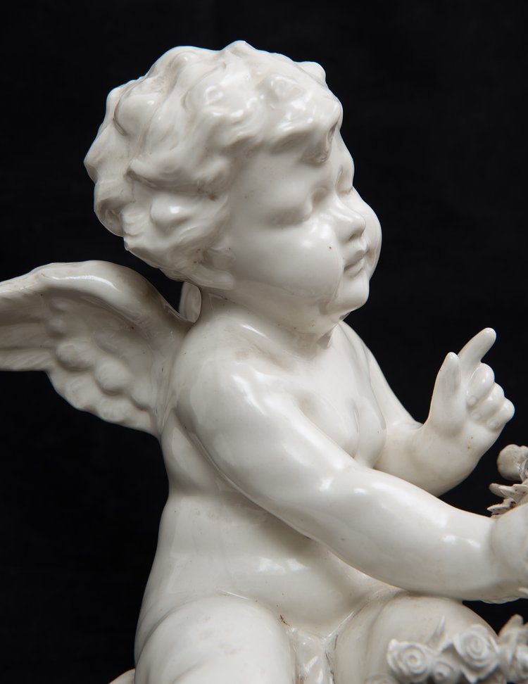 Sculpture Ancienne En Porcelaine, Naples époque XXème Siècle.