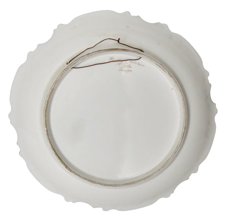 Paire de plats en porcelaine de Limoges décor de scènes de chasse peints par Abel Golse (1844-1937)