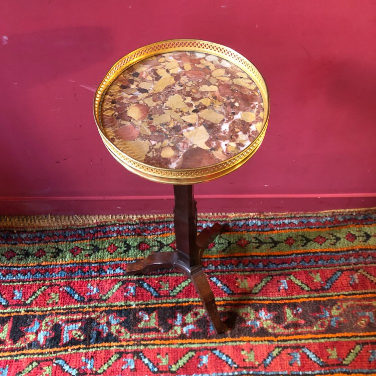 Pedestal table with light holder after Canabas