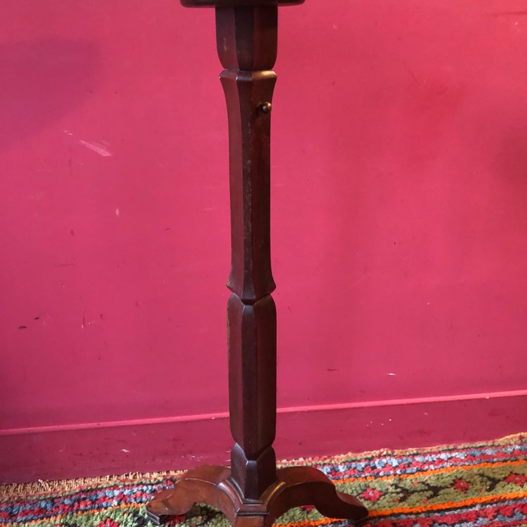 Pedestal table with light holder after Canabas