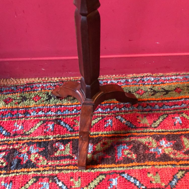 Pedestal table with light holder after Canabas