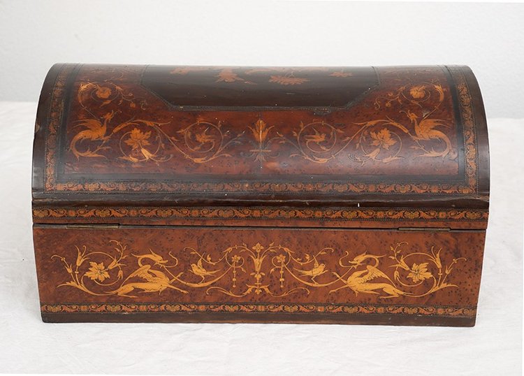 Boîte à Bijoux Ancienne En Bois Exotiques Précieux. Sorrento (italy) XIXe Siècle.
