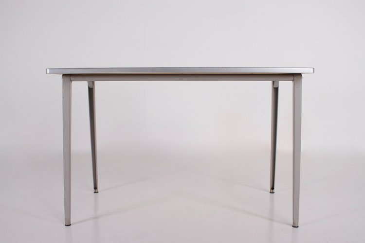 Table Reform by Friso Kramer