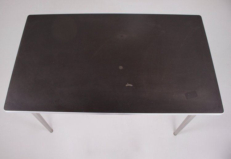 Table Reform by Friso Kramer