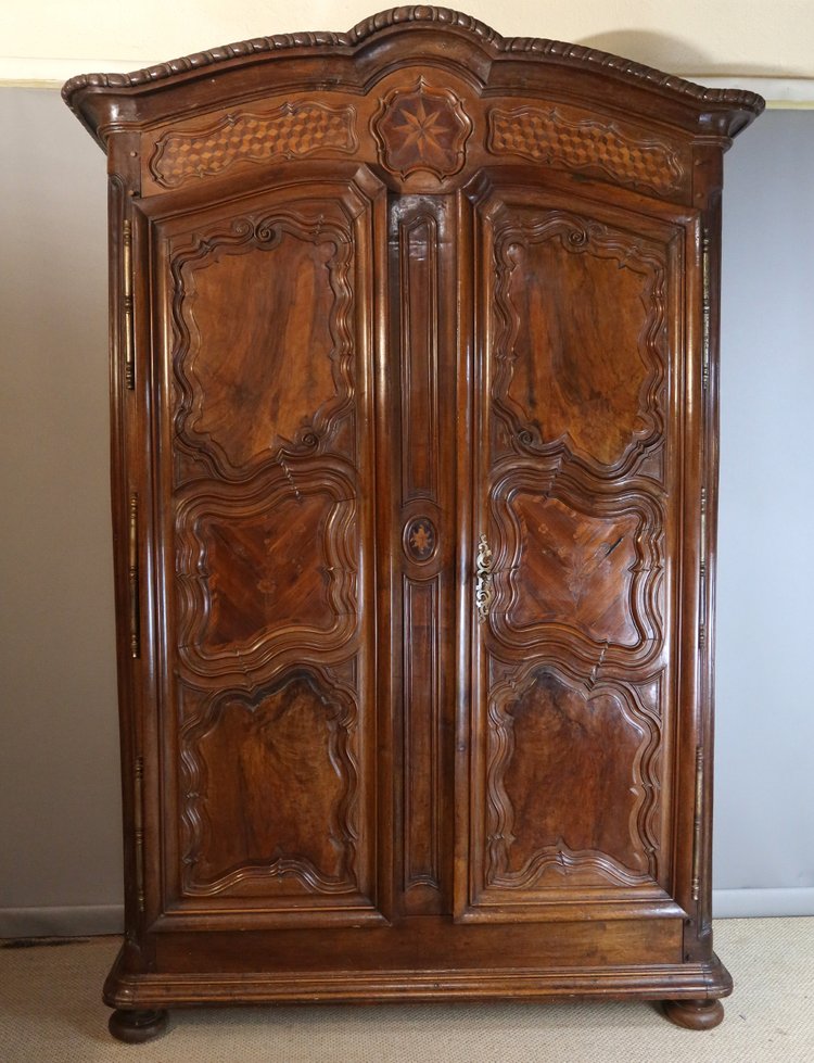 Armoire lyonnaise XVIIIème siècle