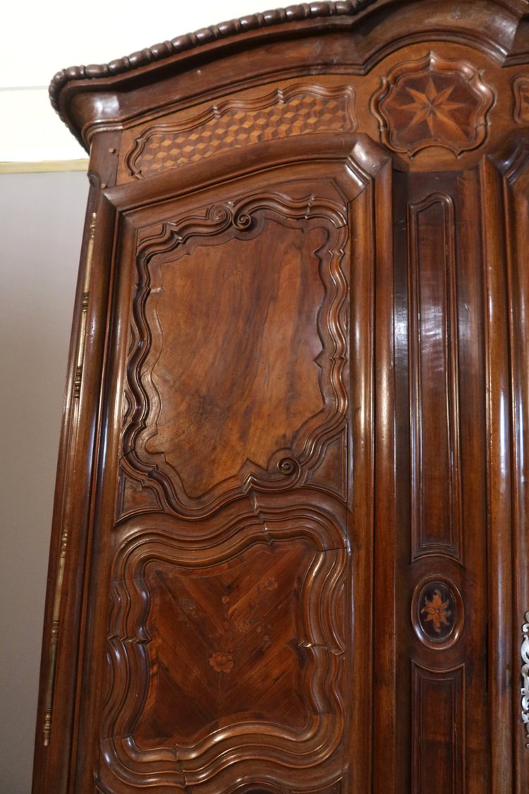 Armoire lyonnaise XVIIIème siècle