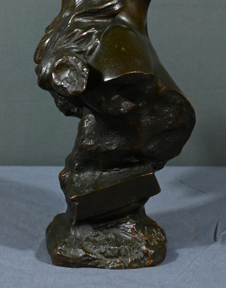 Bronze "Capture", signed E.Villanis - Late 19th century